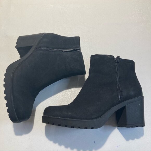 VAGABOND Sz 41 Chunky  3” Heel .75” Platform Suede Ankle Boots - Picture 6 of 15